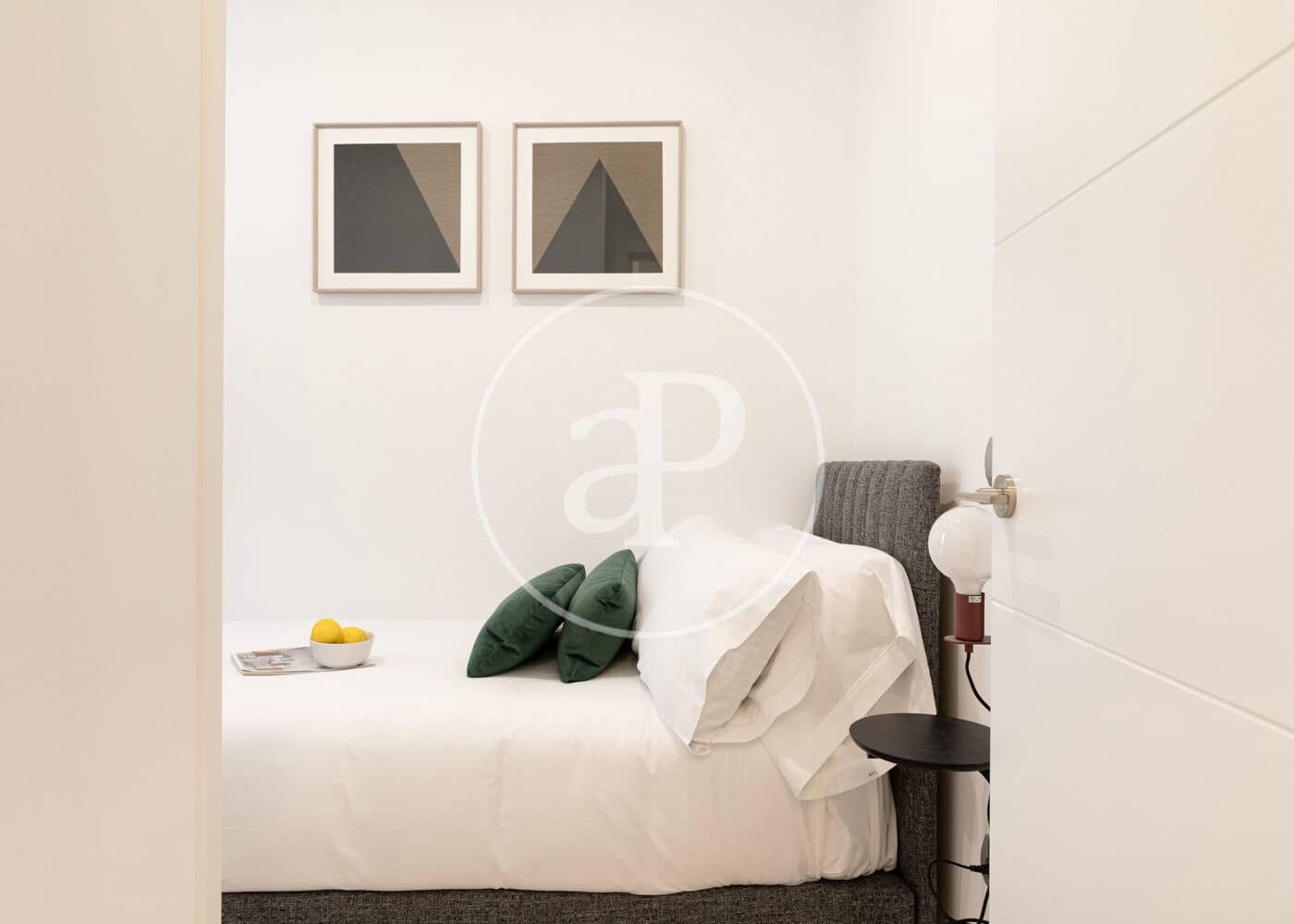 2 soverom Leilighet til leie i Madrid by - € 1 850 (Ref: 9608086)