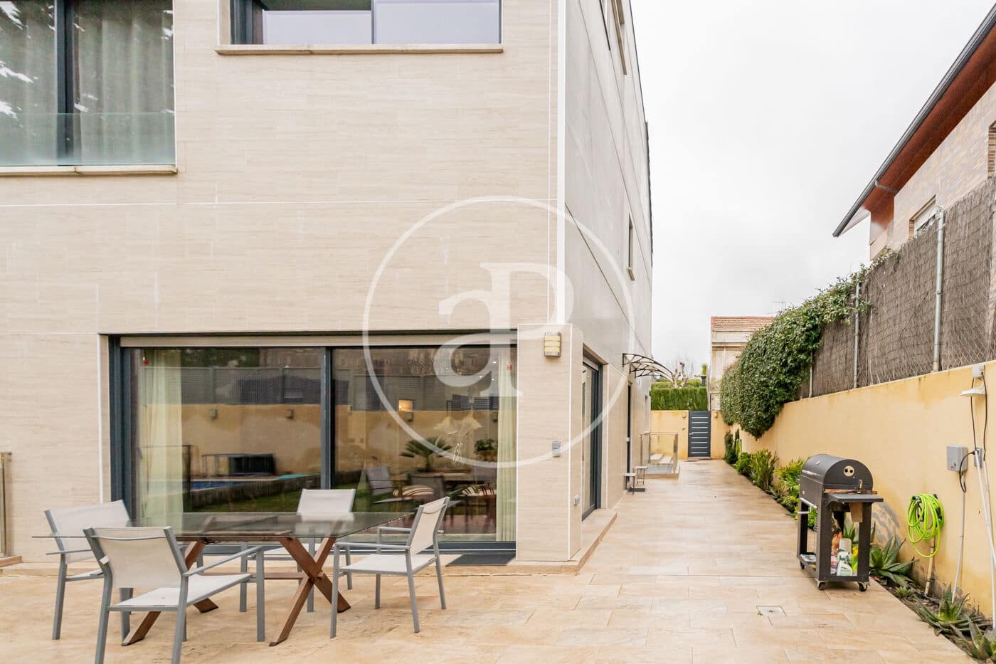 5 makuuhuone Huvila myytävänä paikassa Pozuelo de Alarcon - 1 625 000 € (Ref: 9608087)