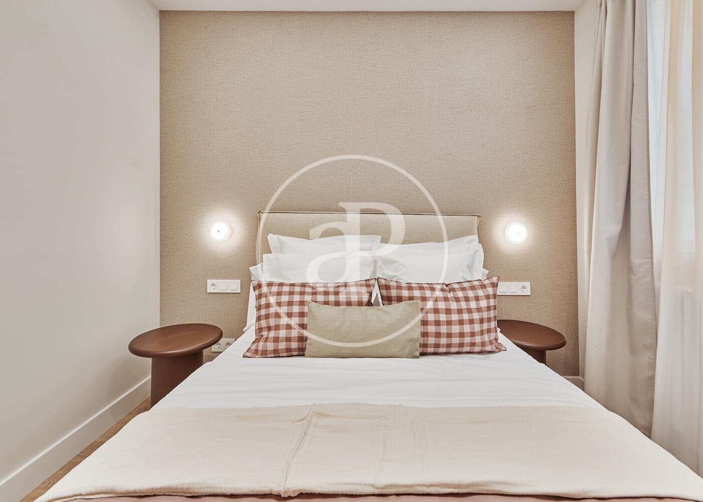 2 soveværelse Lejlighed til salg i Madrid by - € 1.099.000 (Ref: 9608090)