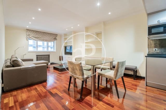 1 sovrum Lägenhet att hyra i Castellana, Madrid stad - 1 800 € (Ref: 9611549)