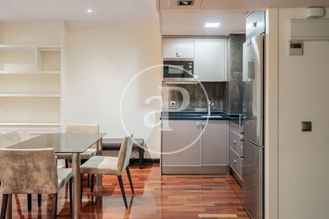 1 sovrum Lägenhet att hyra i Castellana, Madrid stad - 1 800 € (Ref: 9611549)
