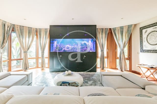 5 soverom Villa til salgs i Aravaca, Madrid by med svømmebasseng - € 3 500 000 (Ref: 9611552)