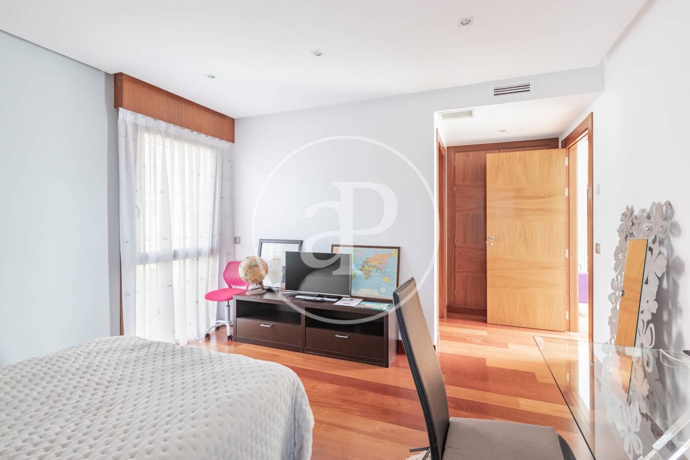 5 soverom Villa til salgs i Madrid by med svømmebasseng - € 3 500 000 (Ref: 9611552)