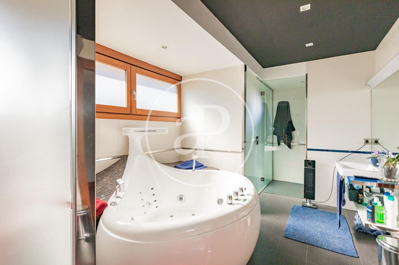 5 soverom Villa til salgs i Madrid by med svømmebasseng - € 3 500 000 (Ref: 9611552)