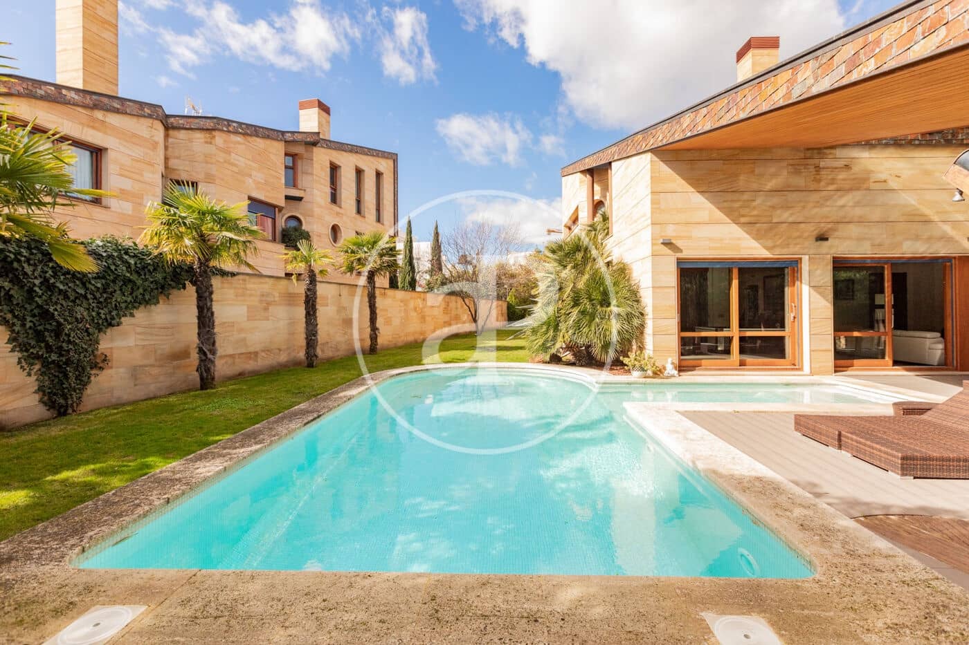 5 soverom Villa til salgs i Madrid by med svømmebasseng - € 3 500 000 (Ref: 9611552)