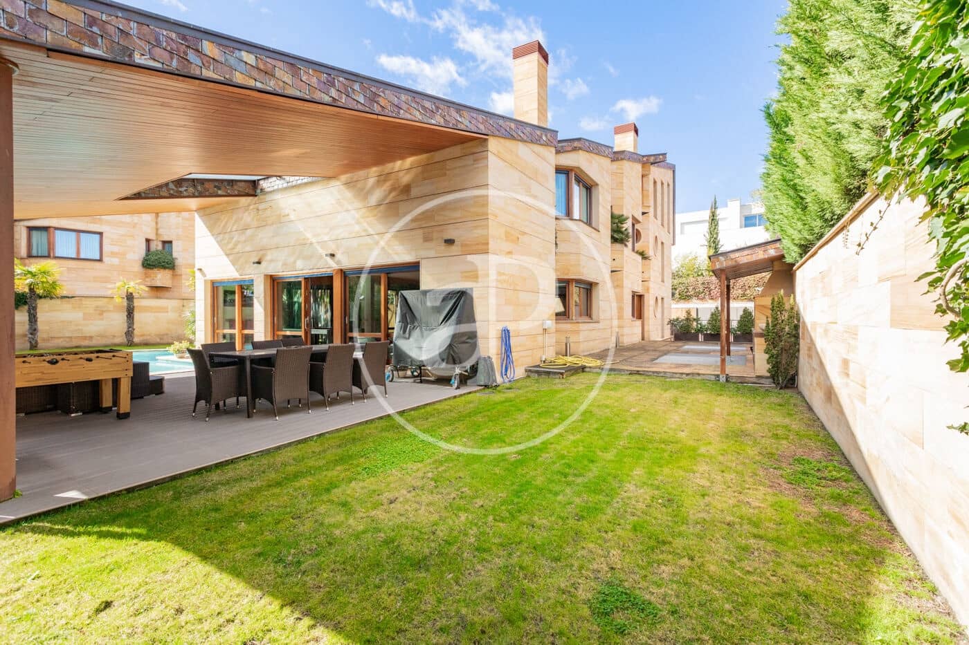 5 soverom Villa til salgs i Madrid by med svømmebasseng - € 3 500 000 (Ref: 9611552)