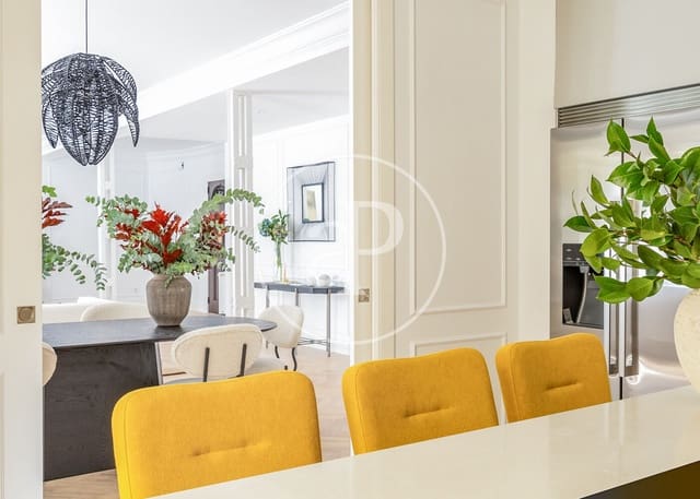 3 camera da letto Appartamento in vendita in Almagro, Madrid città - 3.900.000 € (Rif: 9611554)