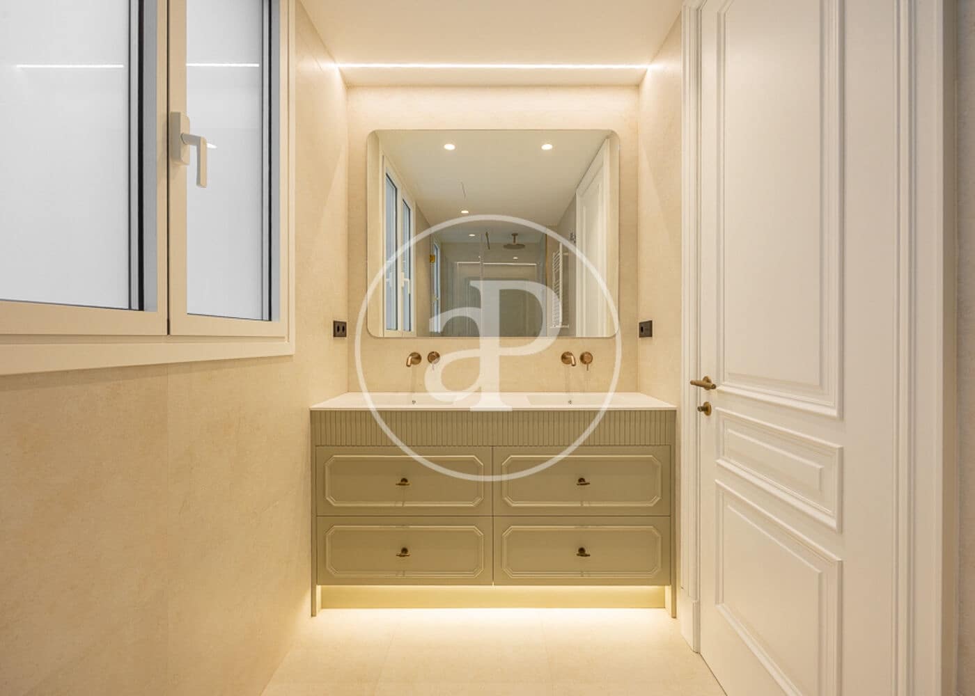 3 bedroom Apartment for sale in Madrid city - € 3,900,000 (Ref: 9611554)