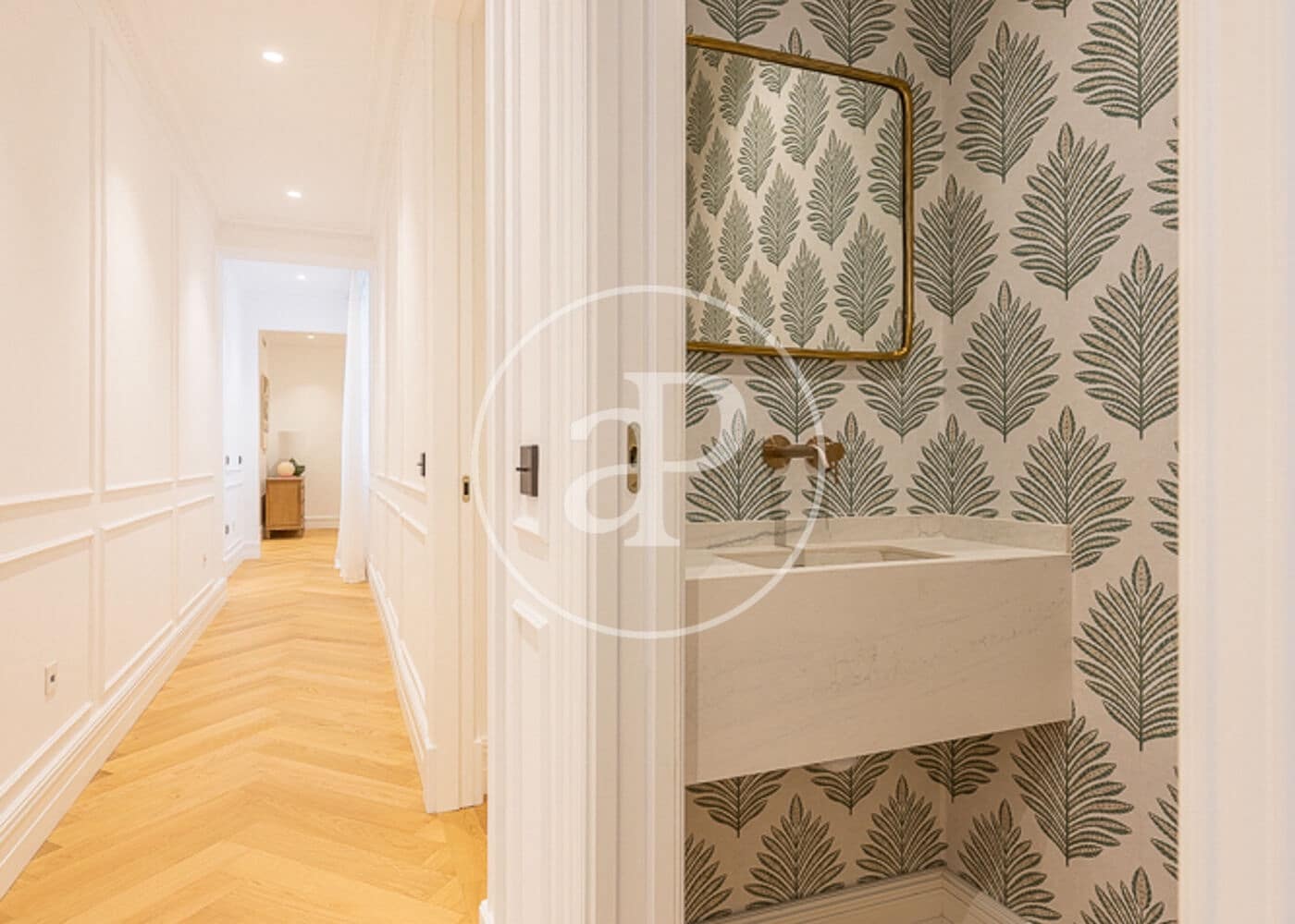3 bedroom Apartment for sale in Madrid city - € 3,900,000 (Ref: 9611554)