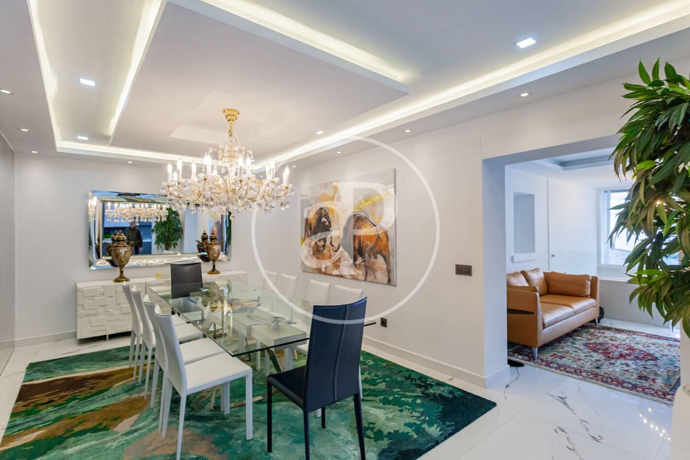 5 slaapkamer Villa te koop in Las Rozas de Madrid met zwembad - € 3.800.000 (Ref: 9611555)