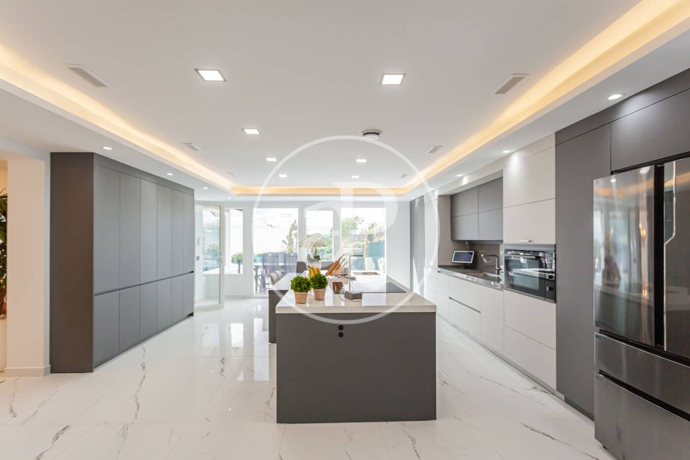 5 slaapkamer Villa te koop in Las Rozas de Madrid met zwembad - € 3.800.000 (Ref: 9611555)