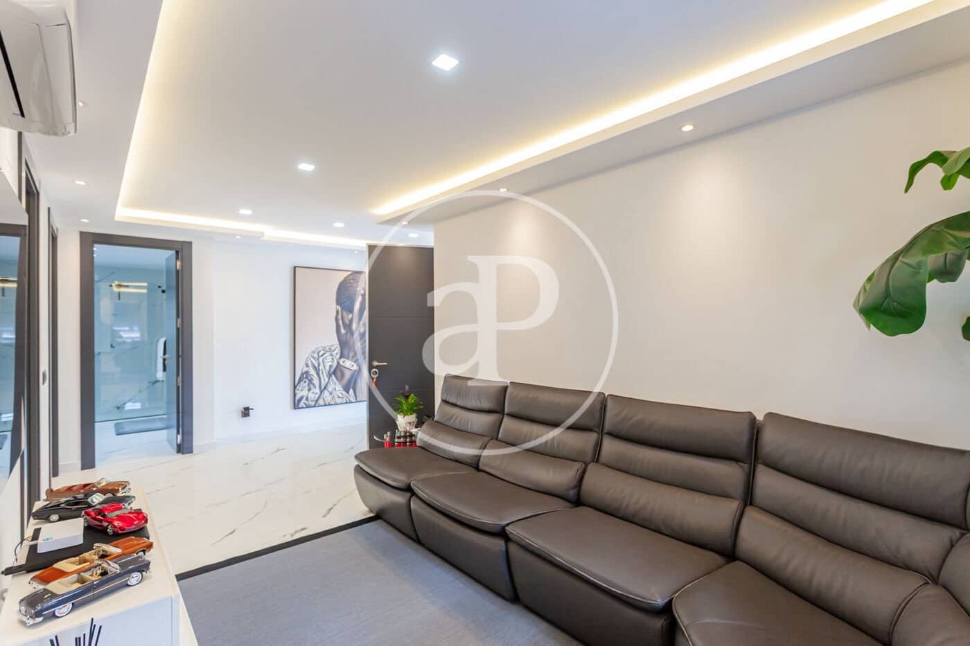 5 slaapkamer Villa te koop in Las Rozas de Madrid met zwembad - € 3.800.000 (Ref: 9611555)