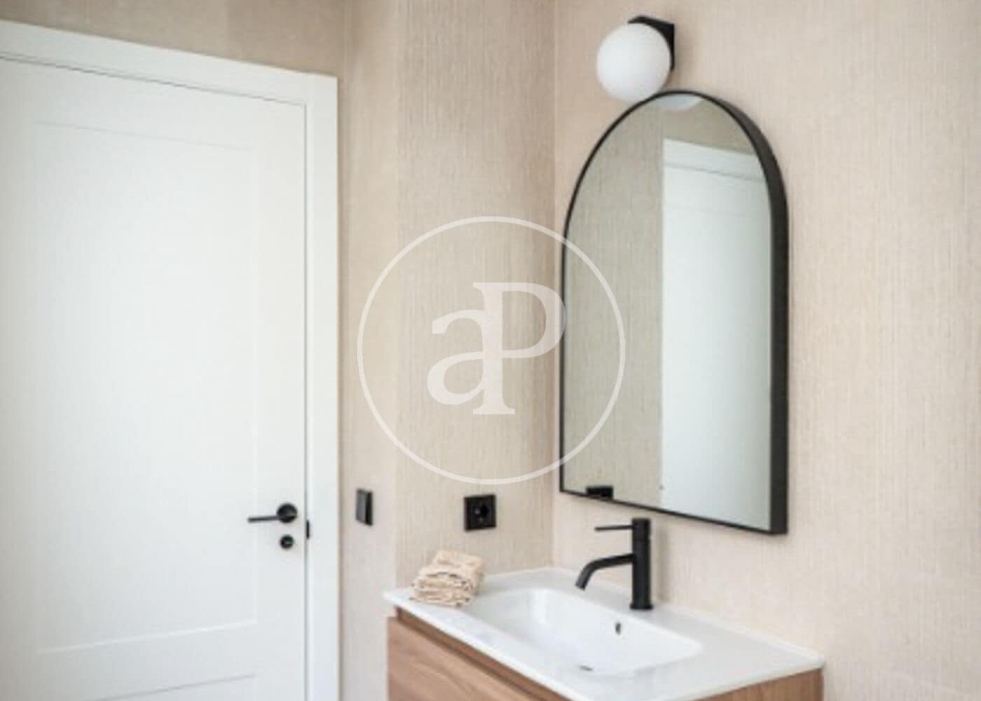 3 bedroom Apartment for sale in Madrid city - € 1,390,000 (Ref: 9616154)