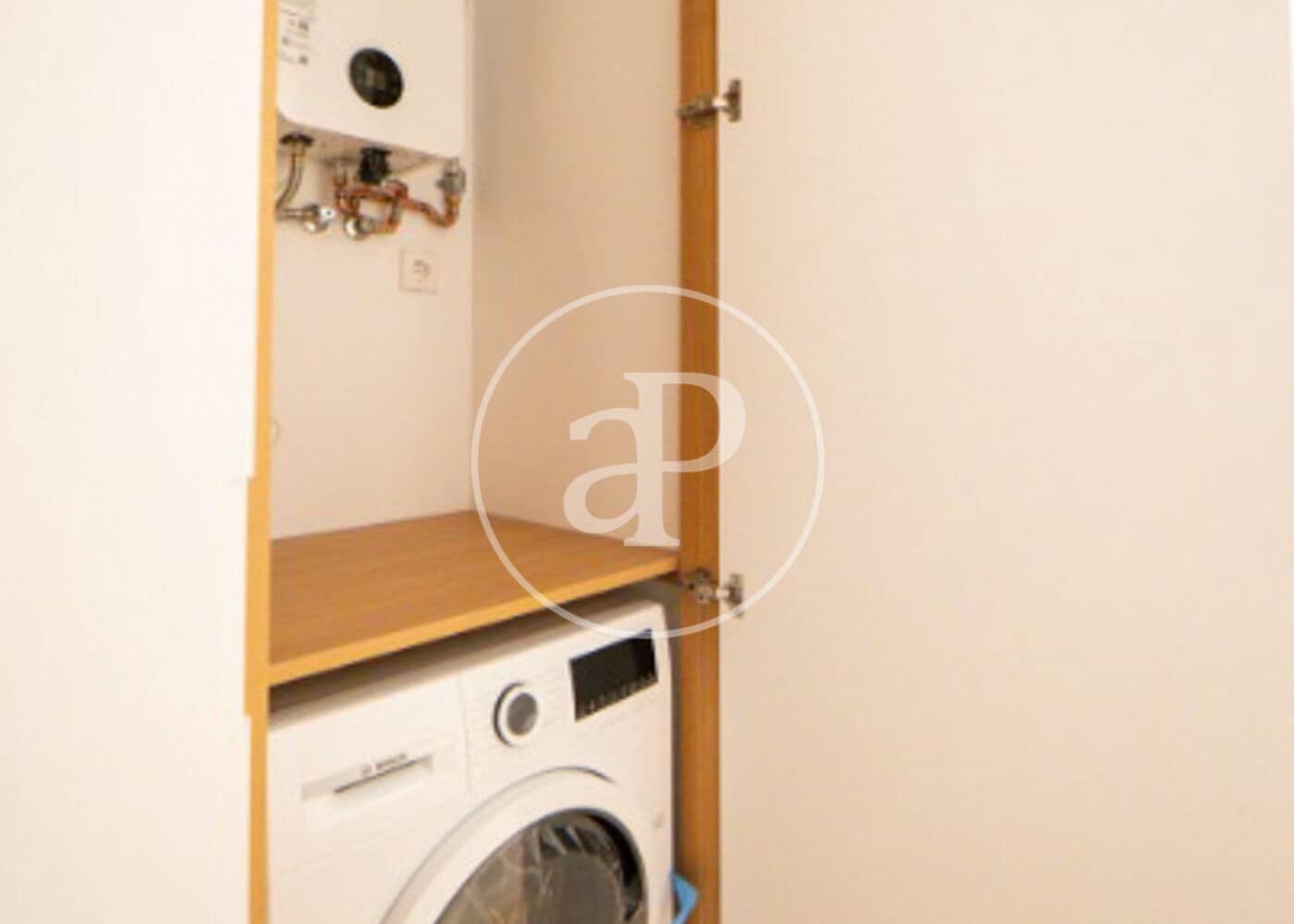 3 bedroom Apartment for sale in Madrid city - € 1,390,000 (Ref: 9616154)