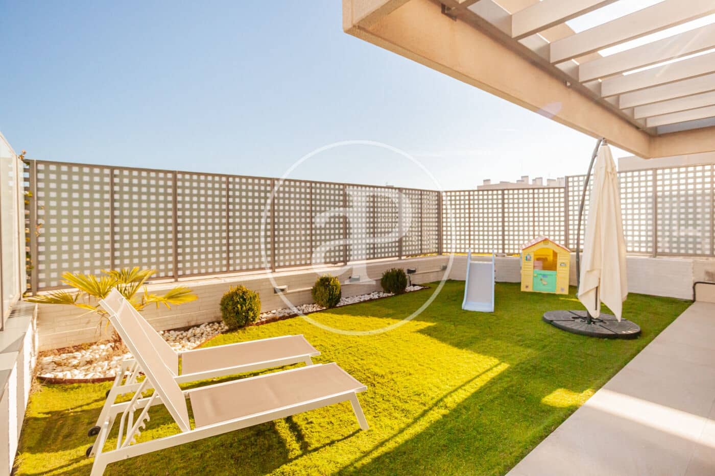 3 slaapkamer Appartement te huur in Boadilla del Monte - € 2.800 (Ref: 9616157)