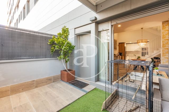 3 bedroom Villa for sale in San Sebastián de los Reyes with pool - € 755,000 (Ref: 9616158)