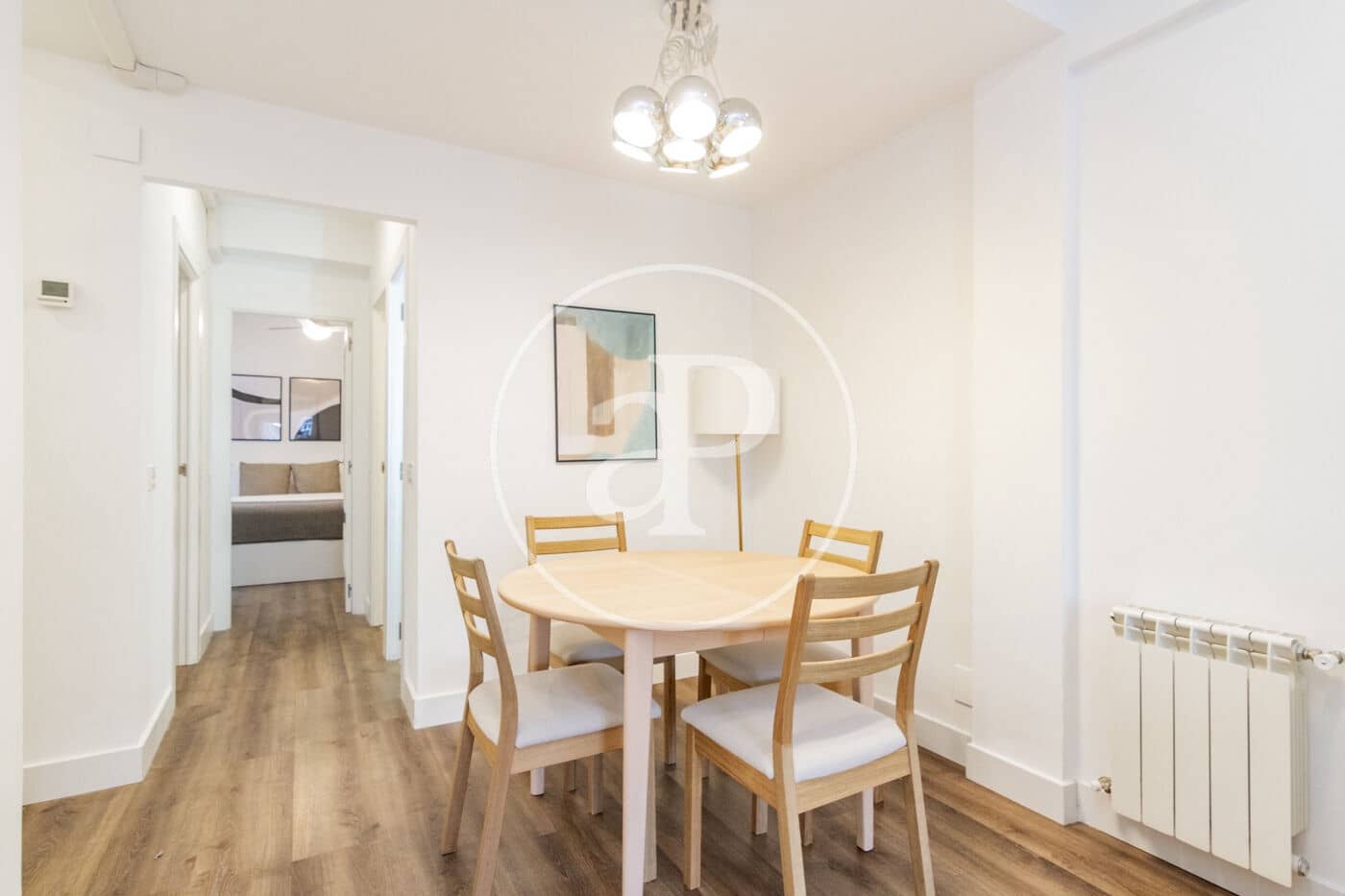 Apartamento de 2 habitaciones en Madrid ciudad en alquiler - 1.900 € (Ref: 9616159)