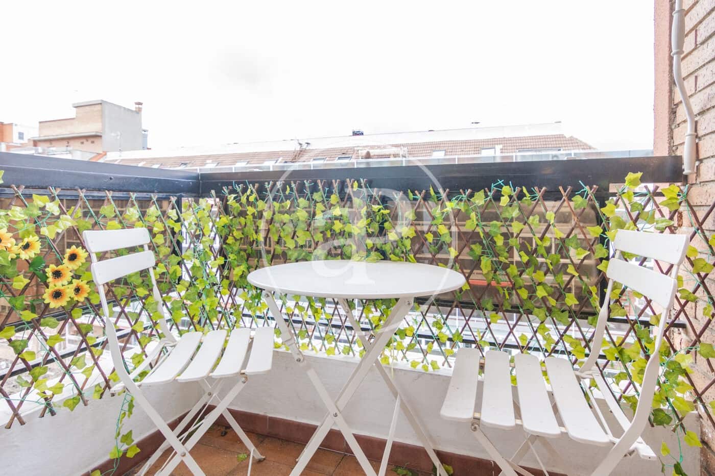 Apartamento de 2 habitaciones en Madrid ciudad en alquiler - 1.900 € (Ref: 9616159)