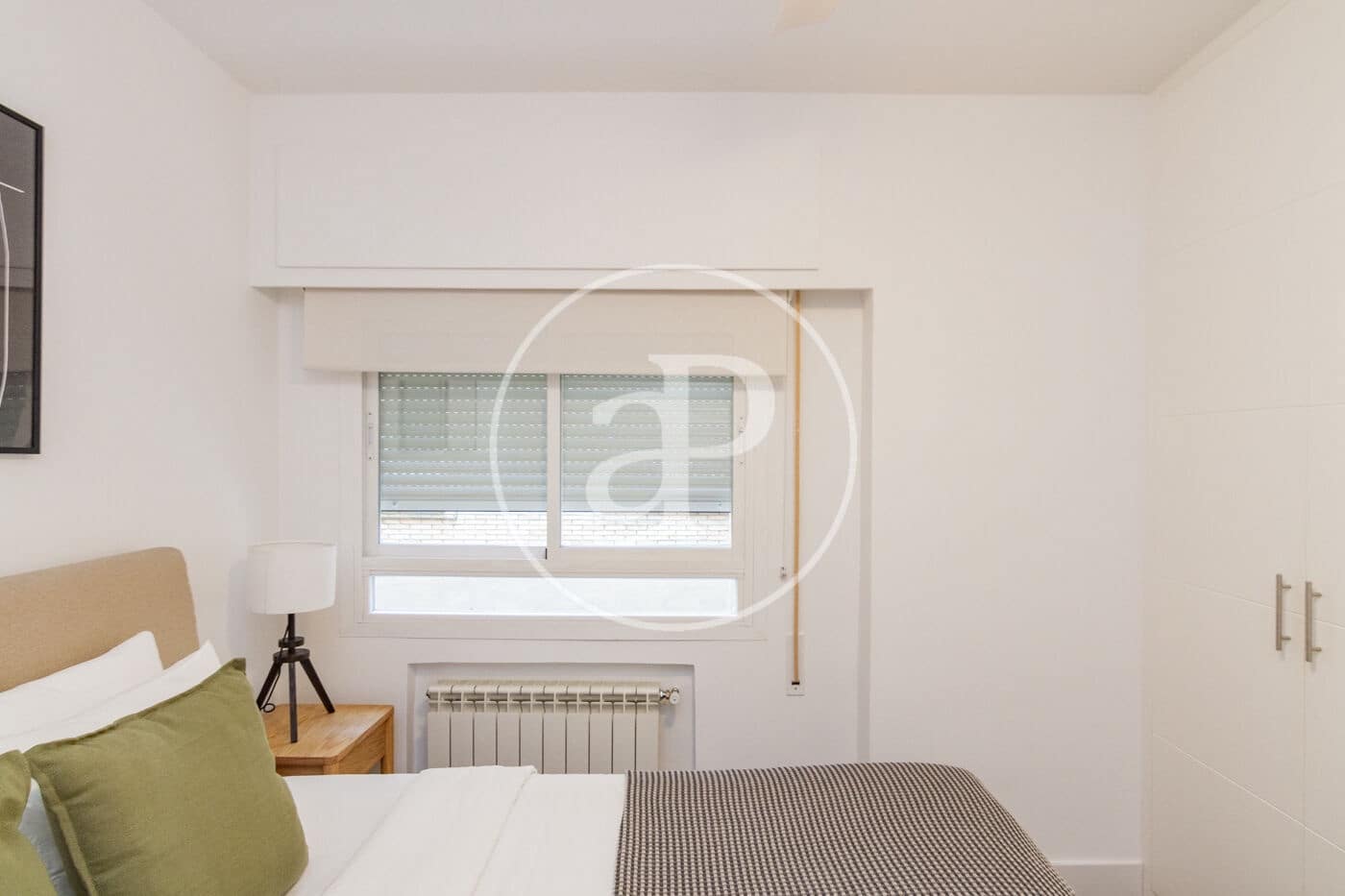 Apartamento de 2 habitaciones en Madrid ciudad en alquiler - 1.900 € (Ref: 9616159)