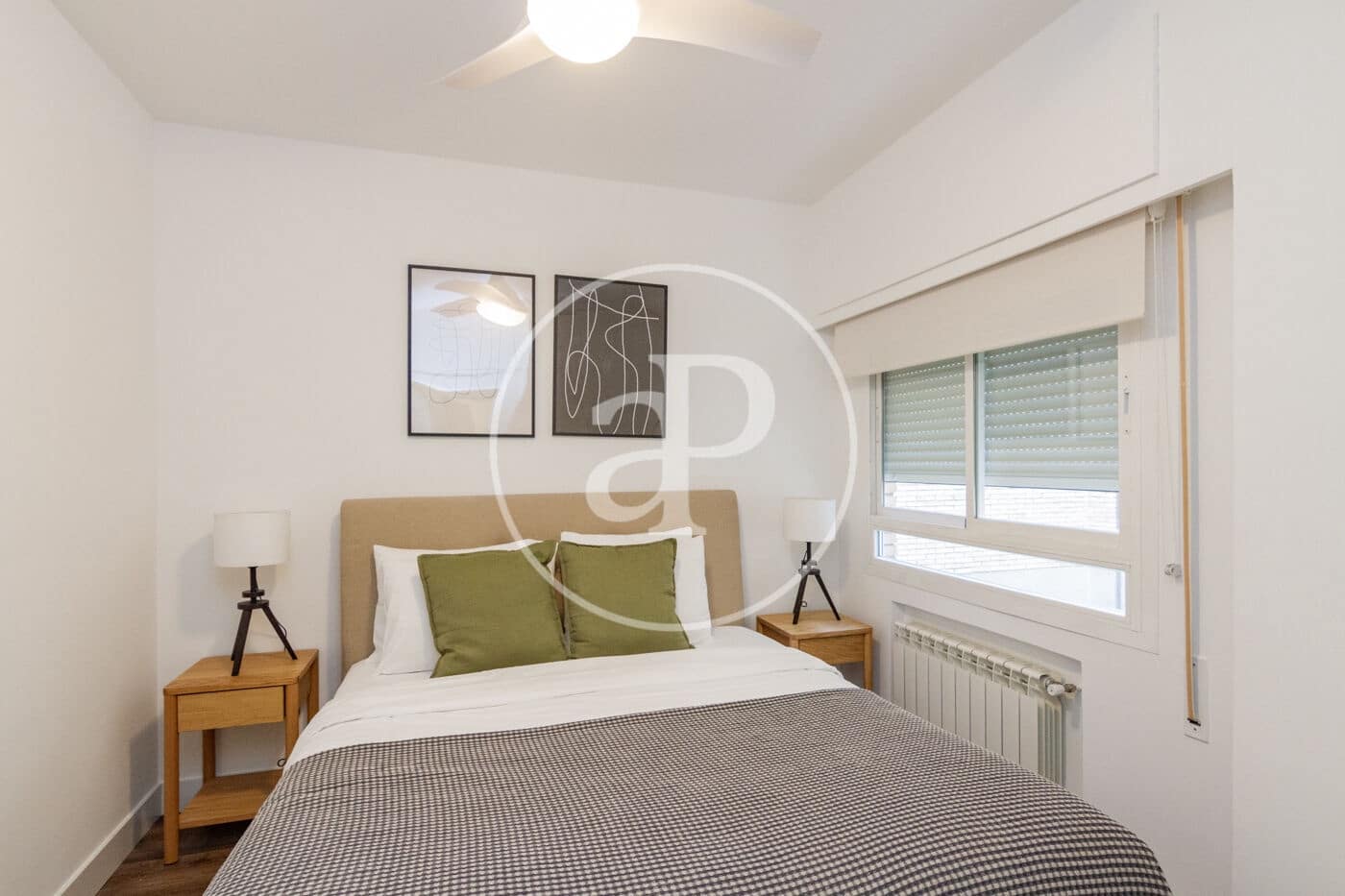 Apartamento de 2 habitaciones en Madrid ciudad en alquiler - 1.900 € (Ref: 9616159)