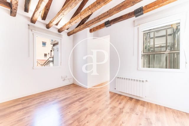 2 sovrum Lägenhet att hyra i Cortes, Madrid stad - 1 500 € (Ref: 9619592)