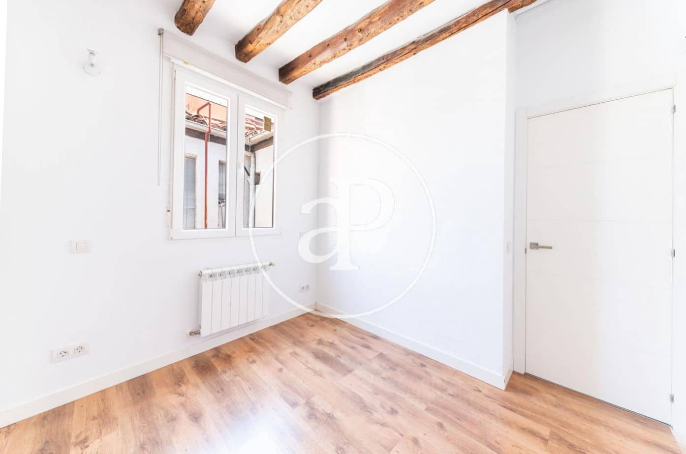 2 sovrum Lägenhet att hyra i Madrid stad - 1 500 € (Ref: 9619592)