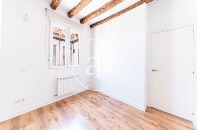 2 sovrum Lägenhet att hyra i Cortes, Madrid stad - 1 500 € (Ref: 9619592)
