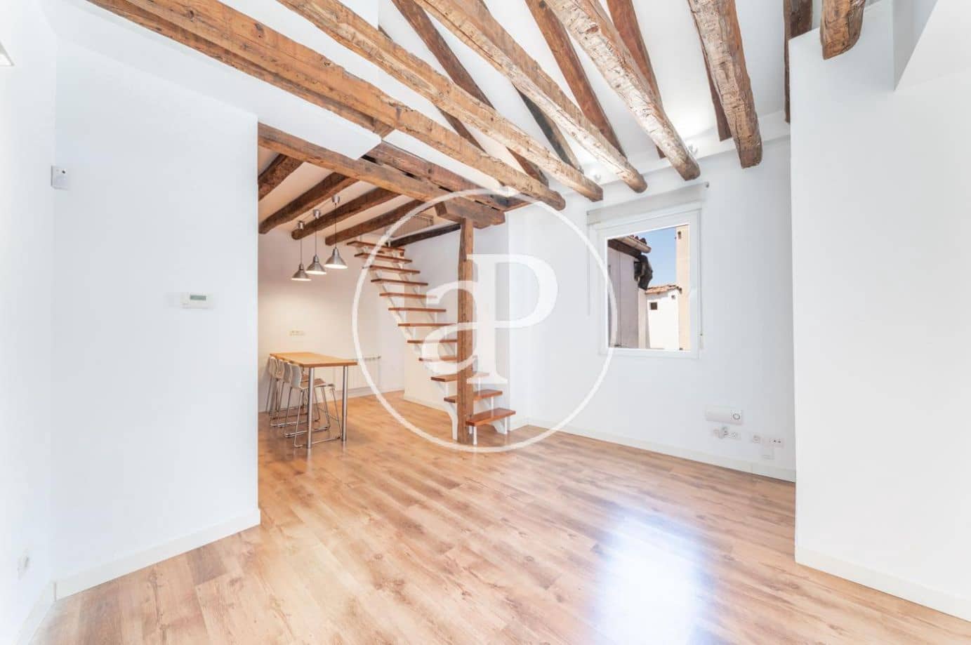 2 sovrum Lägenhet att hyra i Madrid stad - 1 500 € (Ref: 9619592)