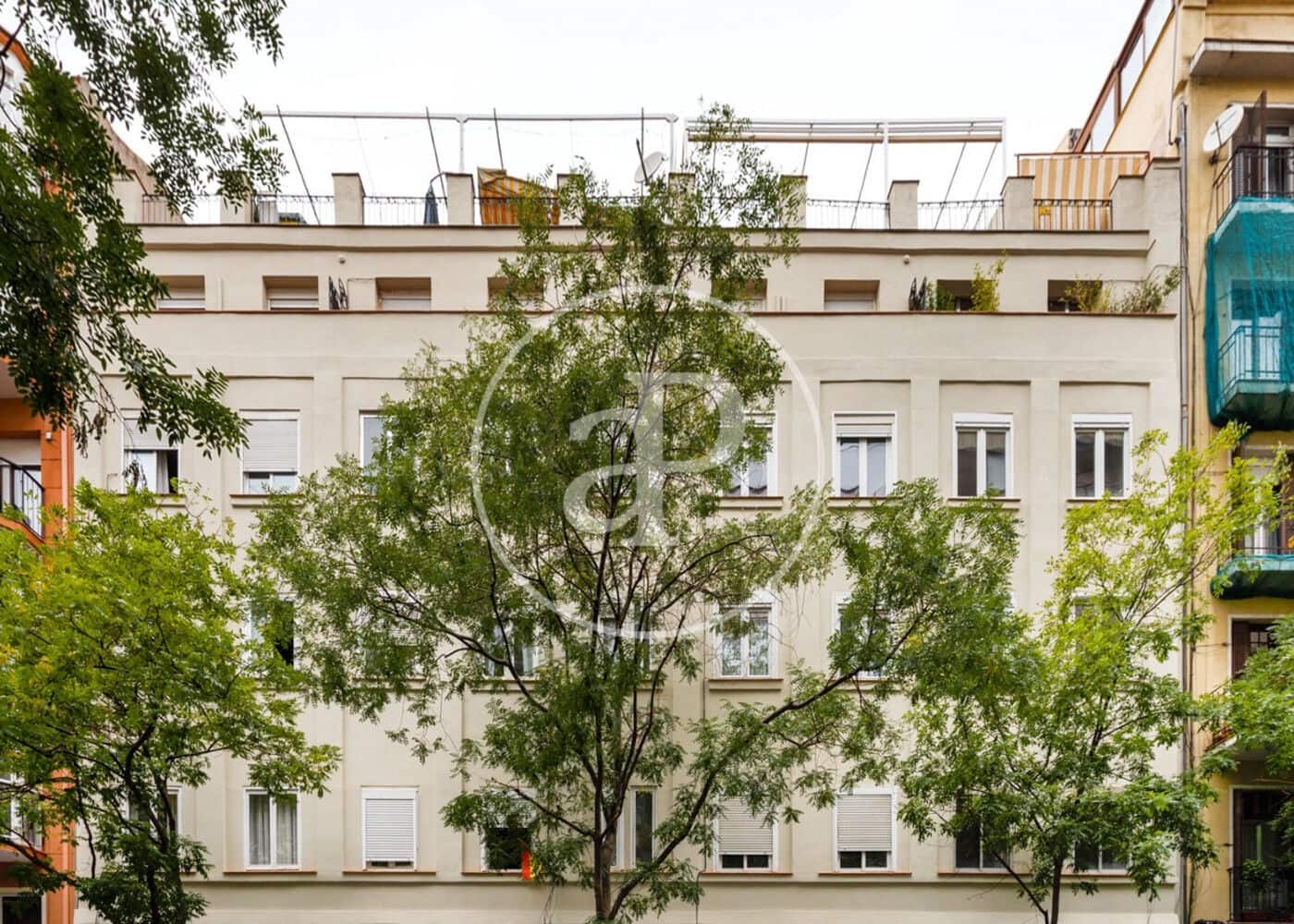 3 soveværelse Lejlighed til salg i Madrid by - € 990.000 (Ref: 9625952)