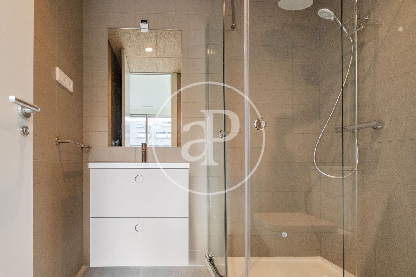 1 Zimmer Apartment zu vermieten in Madrid Stadt - 1.500 € (Ref: 9625953)