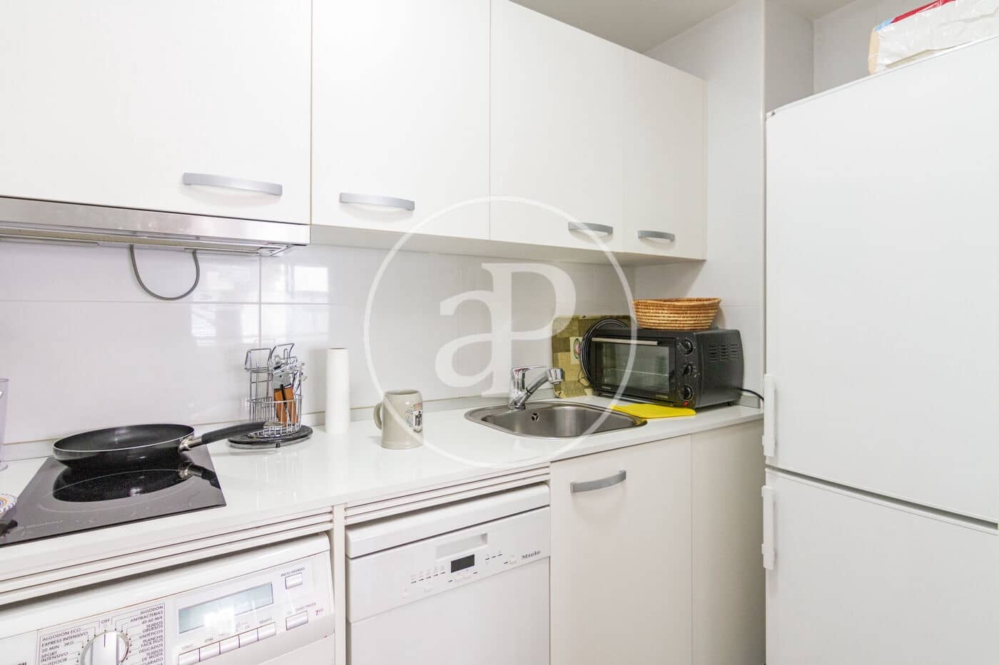 Apartamento en Madrid ciudad en alquiler - 1.350 € (Ref: 9627568)