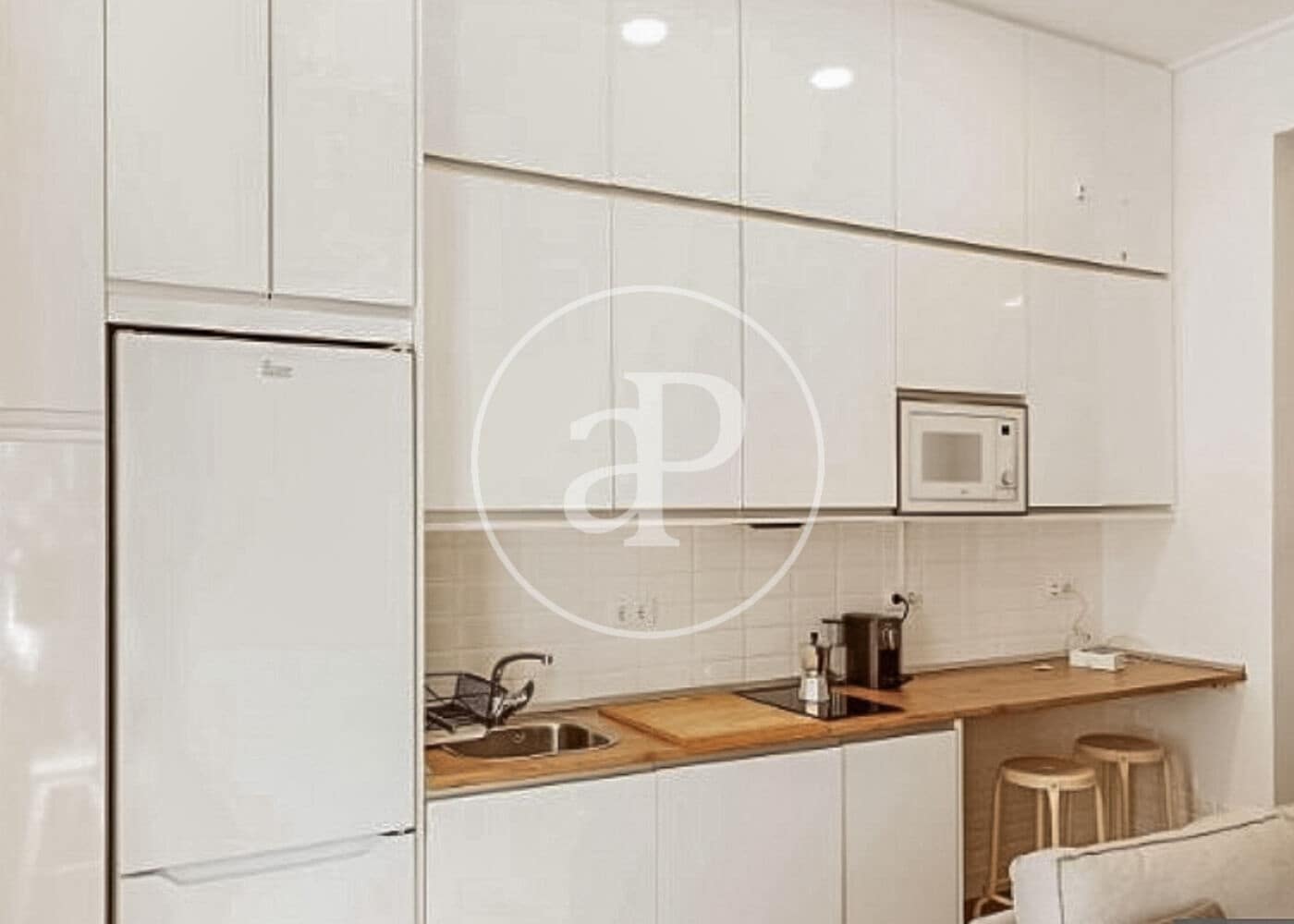 1 soveværelse Lejlighed til leje i Madrid by - € 1.500 (Ref: 9627569)