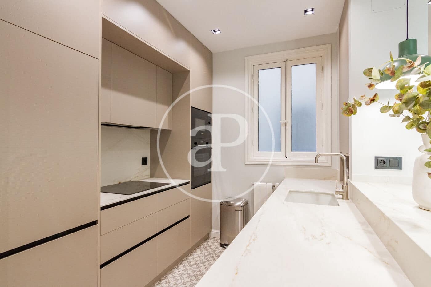 2 makuuhuone Huoneisto vuokrattavana paikassa Madrid kaupunki - 3 800 € (Ref: 9627573)