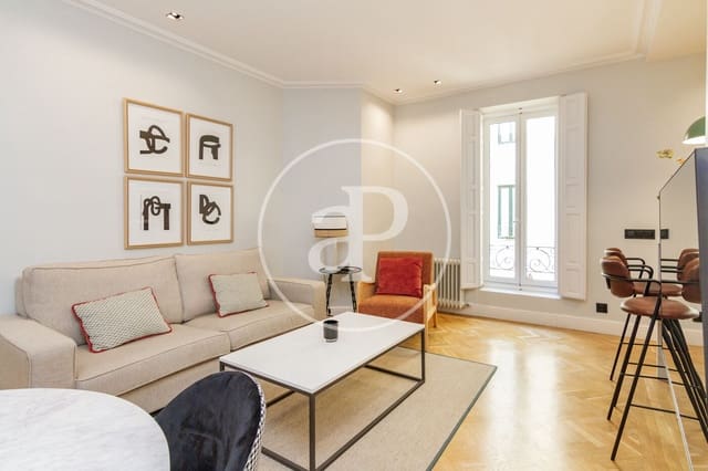 2 makuuhuone Huoneisto vuokrattavana paikassa Recoletos, Madrid kaupunki - 3 800 € (Ref: 9627573)