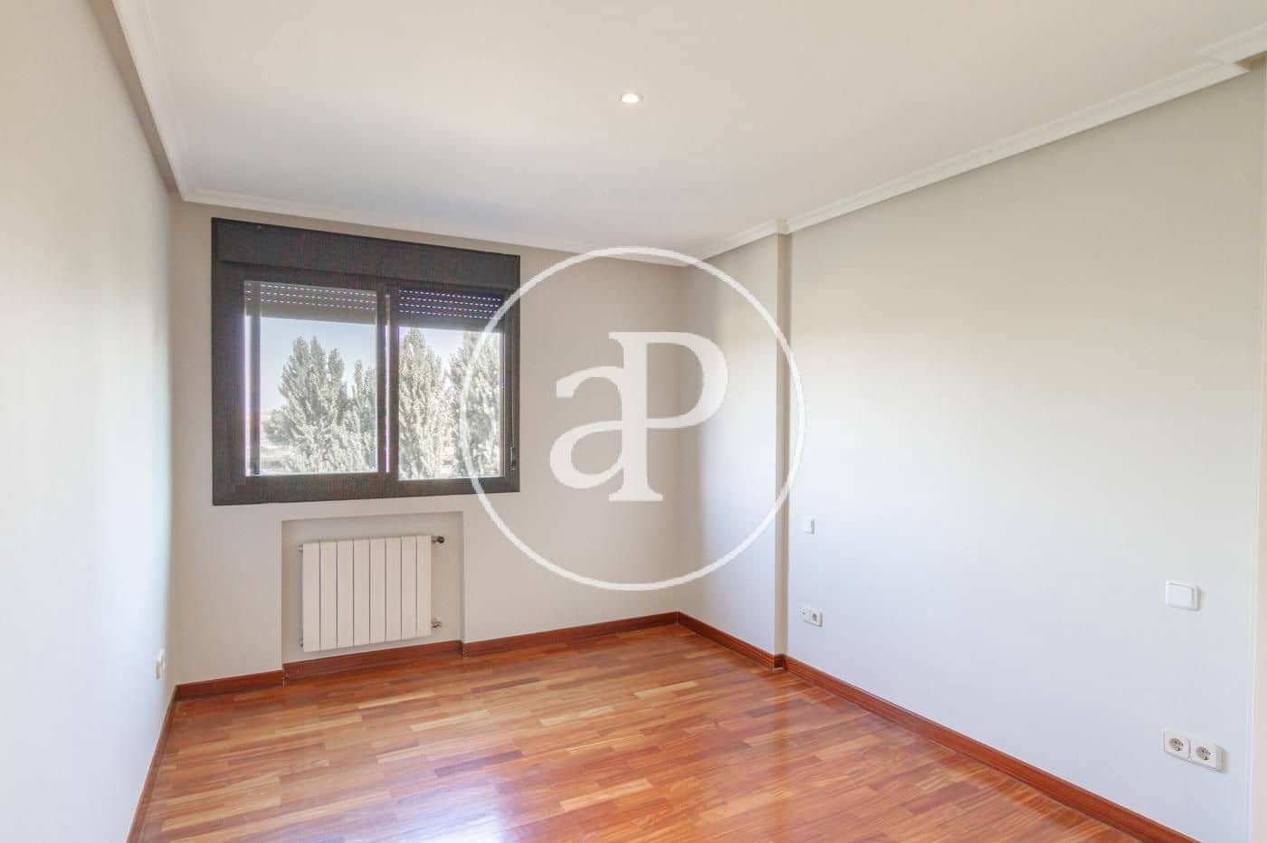 2 makuuhuone Huoneisto vuokrattavana paikassa La Moraleja mukana uima-altaan - 2 600 € (Ref: 9630349)