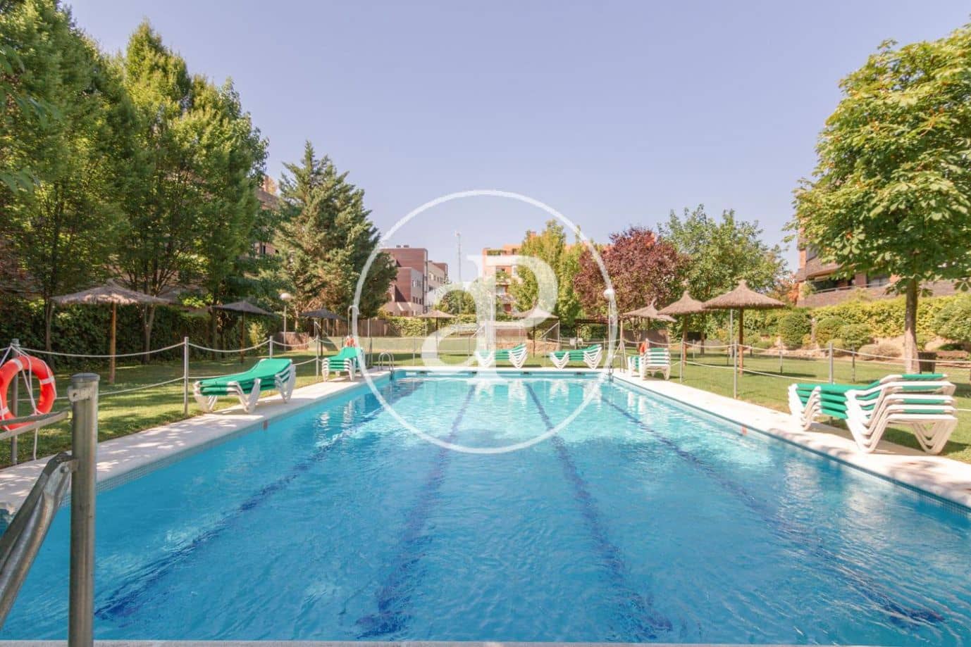 2 makuuhuone Huoneisto vuokrattavana paikassa La Moraleja mukana uima-altaan - 2 600 € (Ref: 9630349)