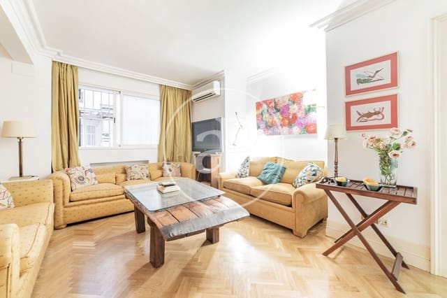 3 makuuhuone Huoneisto vuokrattavana paikassa Recoletos, Madrid kaupunki - 2 800 € (Ref: 9630350)