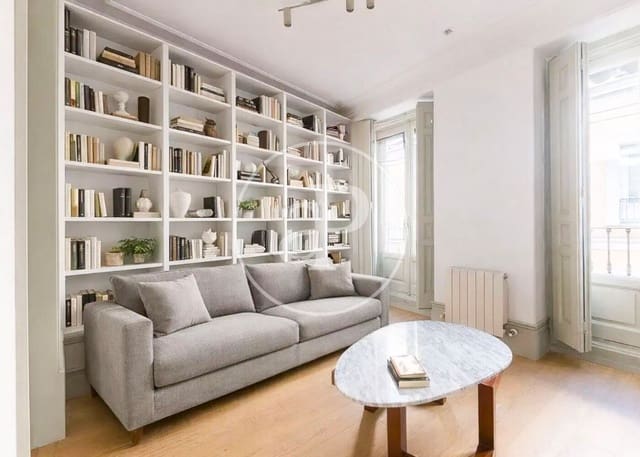 2 makuuhuone Huoneisto vuokrattavana paikassa Justicia, Madrid kaupunki - 4 500 € (Ref: 9630352)