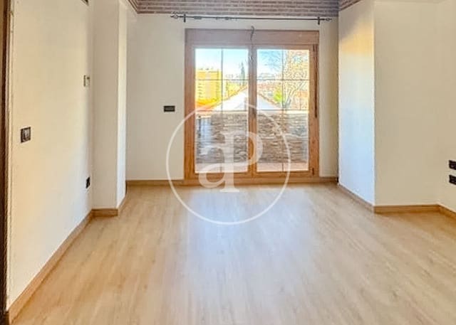 5 soveværelse Villa til salg i Valdezarza, Madrid by med swimmingpool - € 1.368.000 (Ref: 9630354)