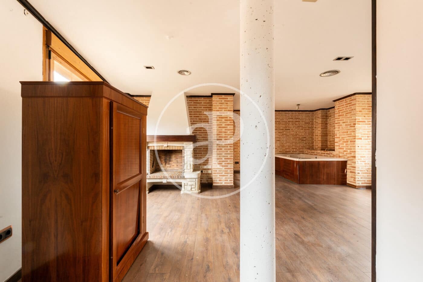 5 slaapkamer Villa te koop in Madrid stad met zwembad - € 1.335.000 (Ref: 9630354)