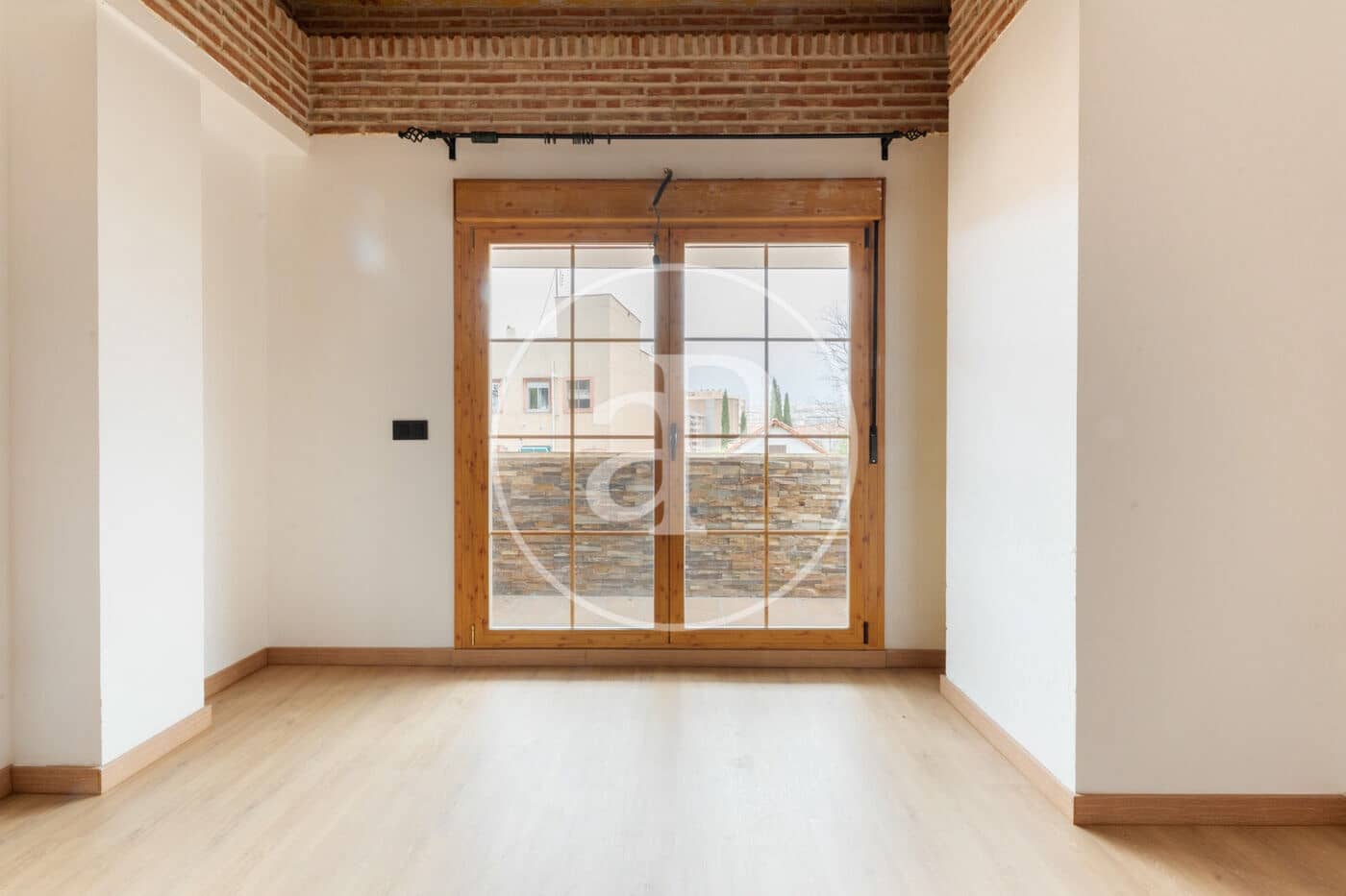 5 slaapkamer Villa te koop in Madrid stad met zwembad - € 1.335.000 (Ref: 9630354)