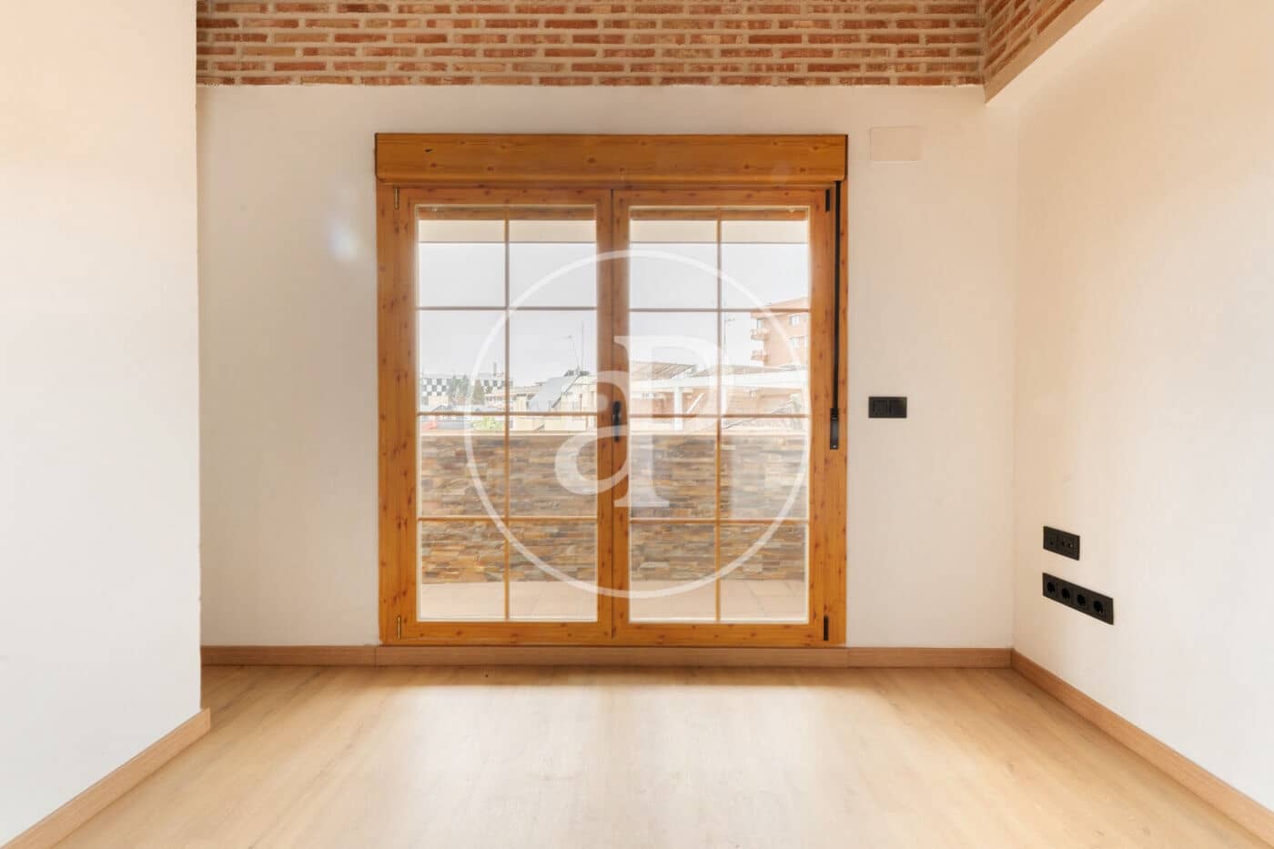 5 slaapkamer Villa te koop in Madrid stad met zwembad - € 1.335.000 (Ref: 9630354)