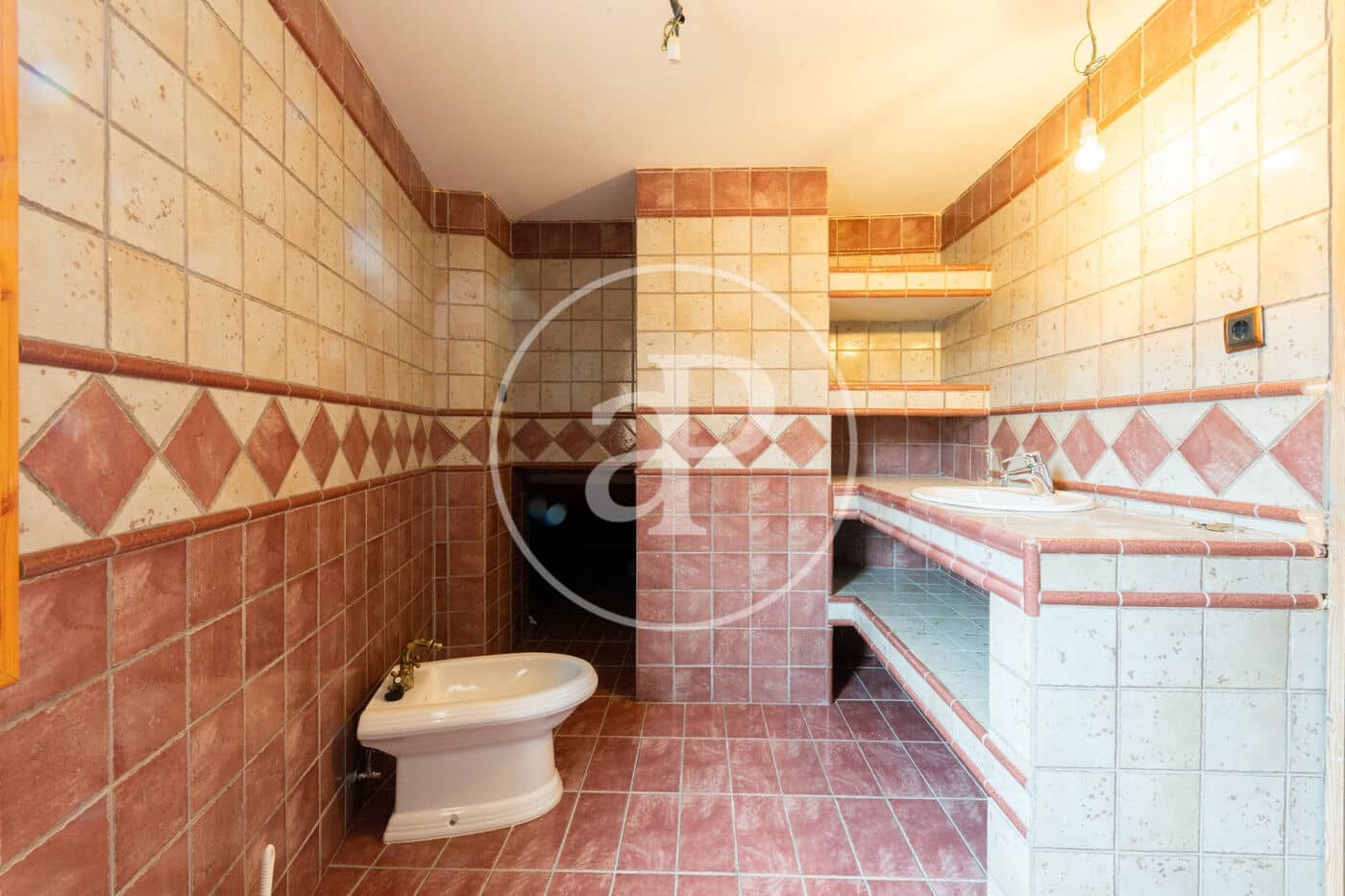 5 slaapkamer Villa te koop in Madrid stad met zwembad - € 1.335.000 (Ref: 9630354)