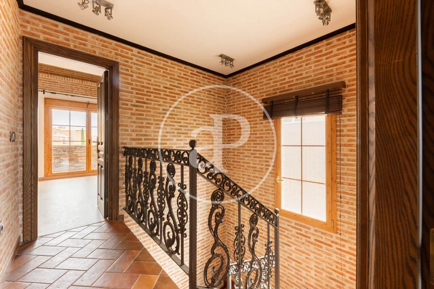 5 slaapkamer Villa te koop in Madrid stad met zwembad - € 1.335.000 (Ref: 9630354)
