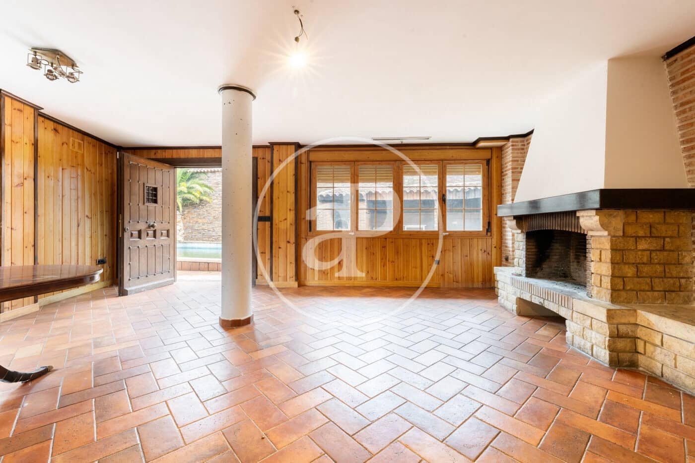 5 slaapkamer Villa te koop in Madrid stad met zwembad - € 1.335.000 (Ref: 9630354)