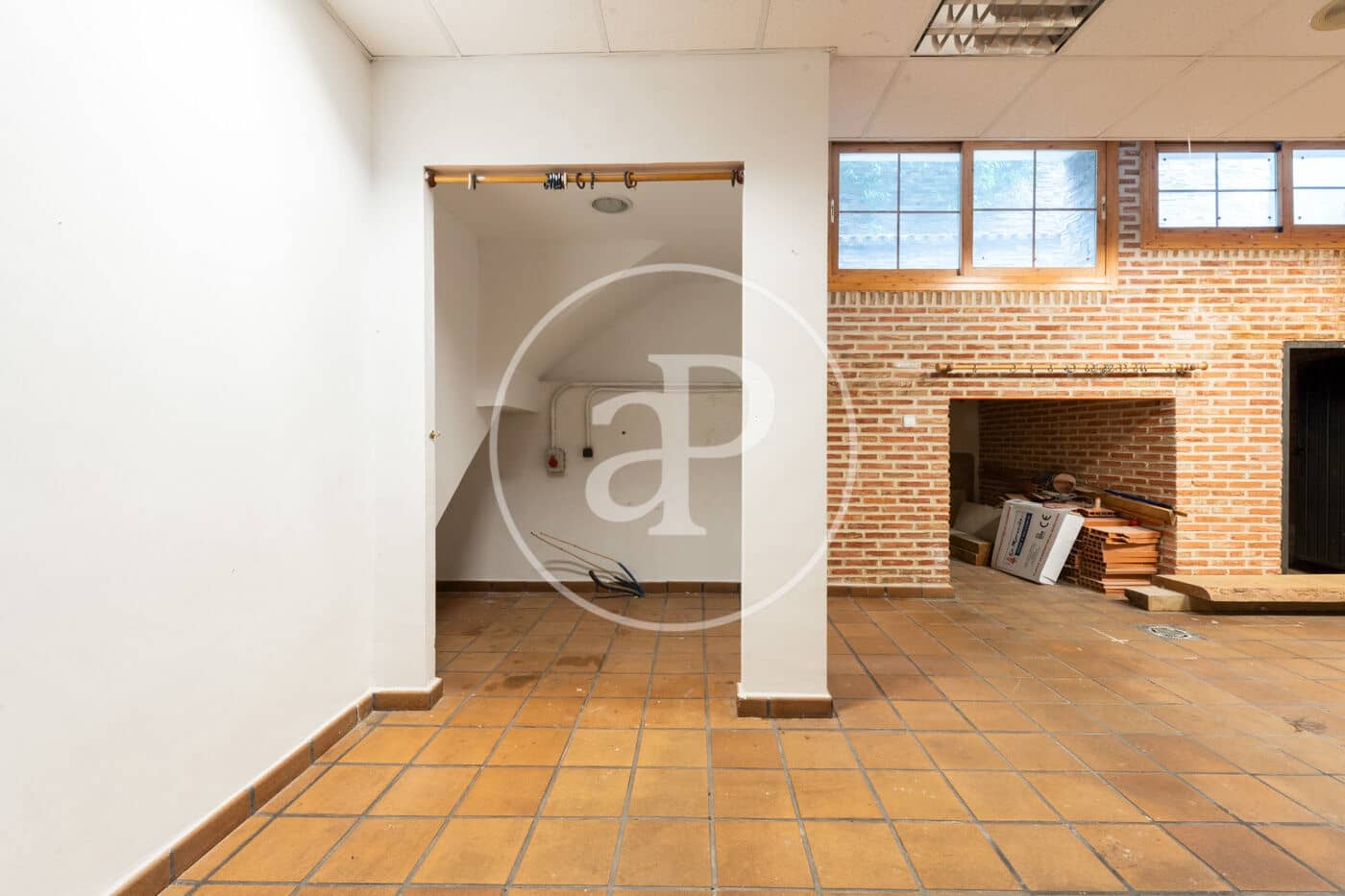 5 slaapkamer Villa te koop in Madrid stad met zwembad - € 1.335.000 (Ref: 9630354)