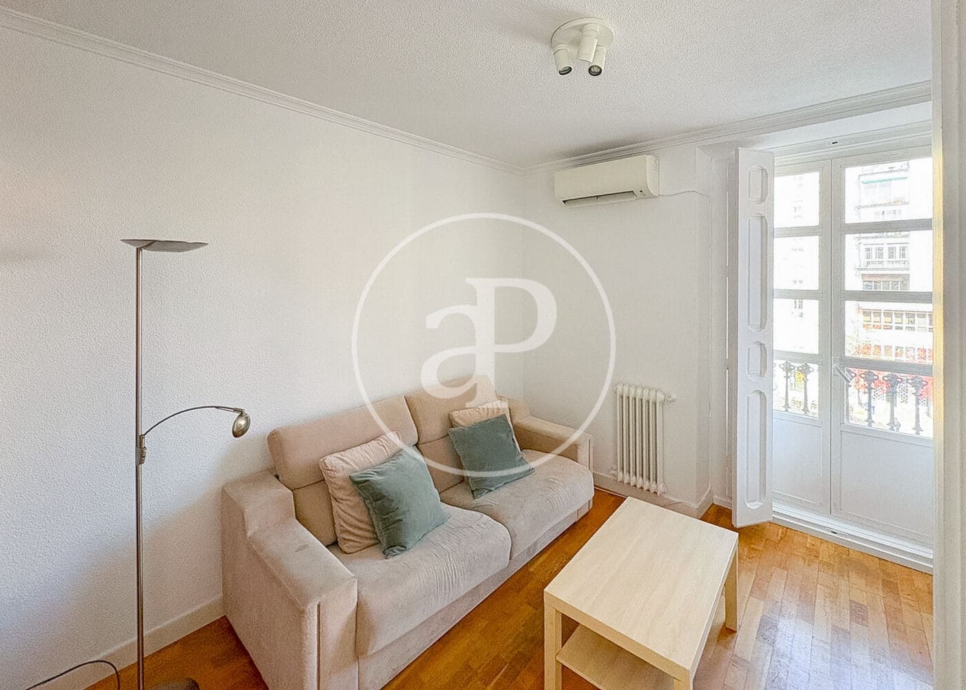 2 camera da letto Appartamento da affittare in Madrid citta - 2.100 € (Rif: 9630355)