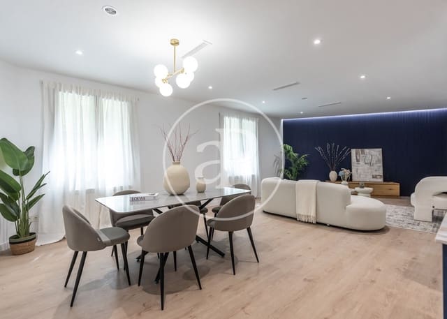 3 soveværelse Lejlighed til salg i Palacio, Madrid by - € 1.195.000 (Ref: 9630356)