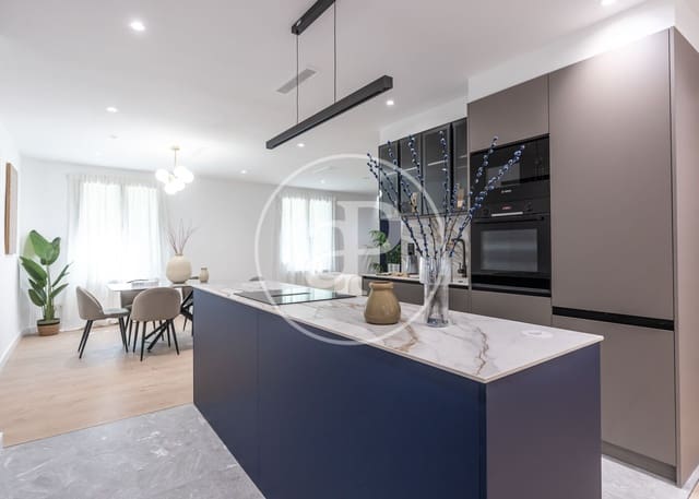 3 soveværelse Lejlighed til salg i Palacio, Madrid by - € 1.195.000 (Ref: 9630356)