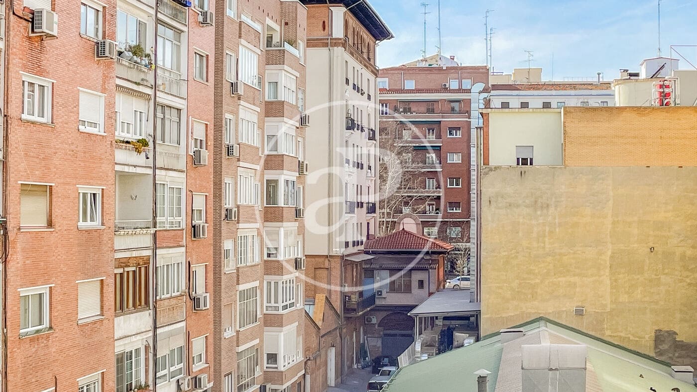 3 quarto Apartamento para venda em Madrid cidade - 695 000 € (Ref: 9634588)